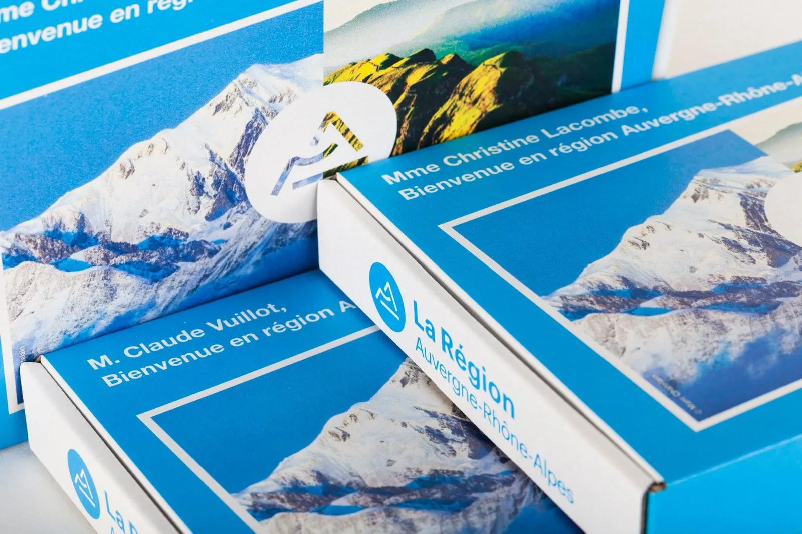 Mailbox box carton pour la communication