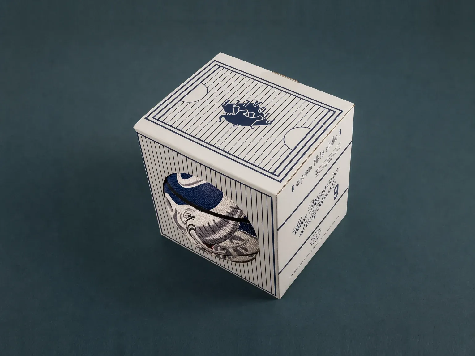 Étui carton blanc Souvenir Basket Ball Pigalle