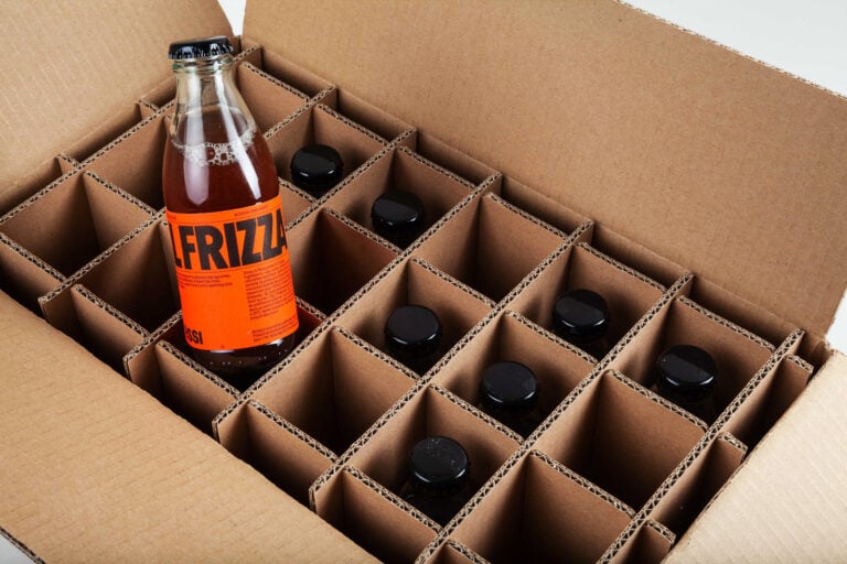 Boite d'expédition carton 100% personnalisées 2 croisillons carton pour calage bouteille